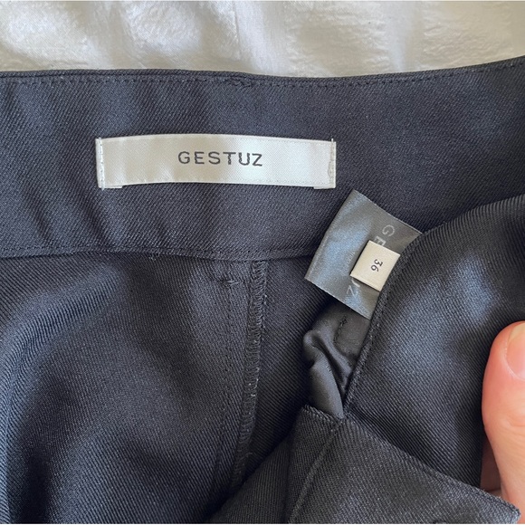 Bermuda shorts GESTUZ Trizza  black - Picture 5 of 6